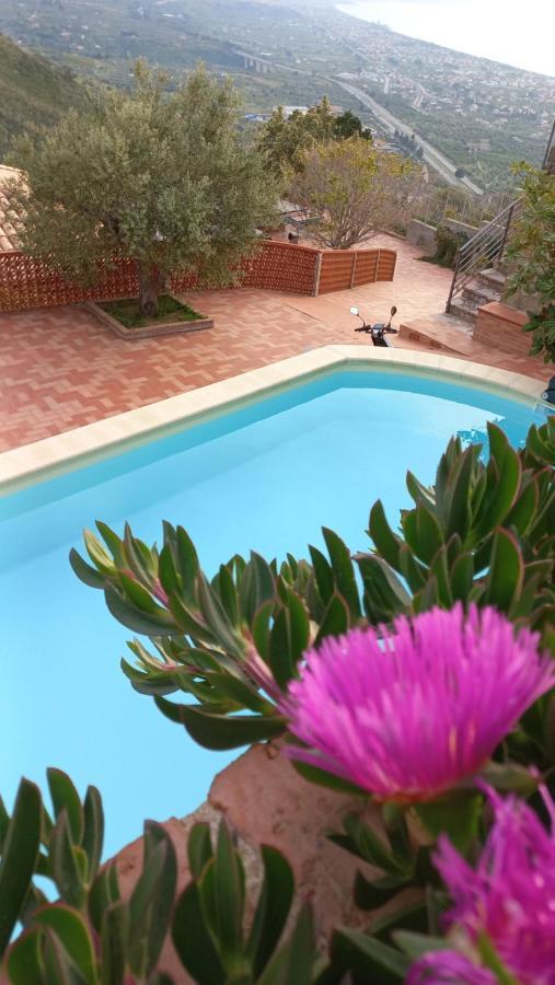 Villa Verde Чефалу Экстерьер фото